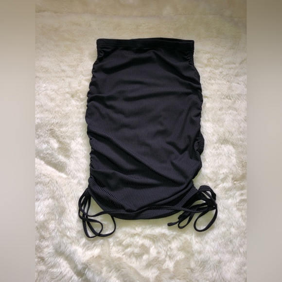 Shein Mini Dress or Skirt - Picture 2 of 5